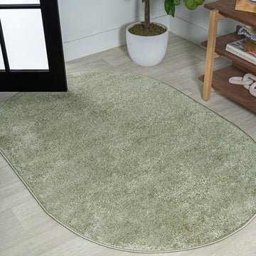 Haze Solid Low-pile Area Rug Green